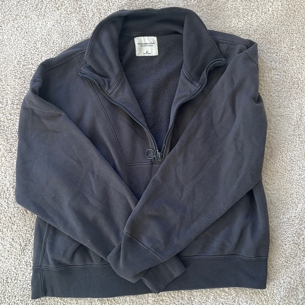 Abercrombie & Fitch Quarter Zip Sweatshirt